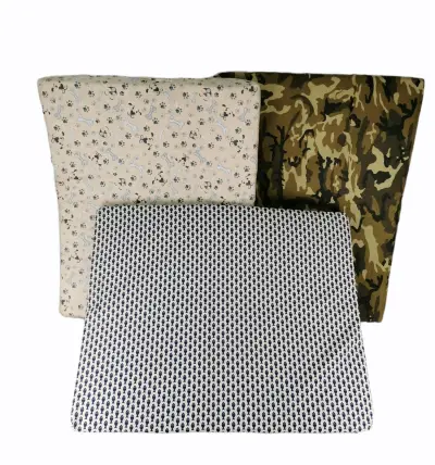 Matelas pour chiens taille 3 100x80x8 cm designs variés