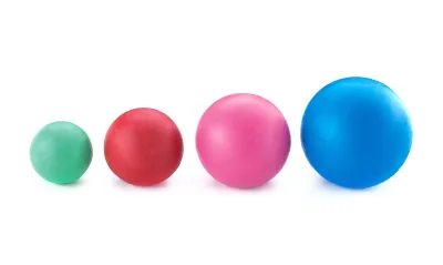 Balle caoutchouc massif 5 cm pour chiens