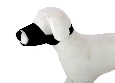 Vue latérale de la museruola nylon Moly en blister pour chiens