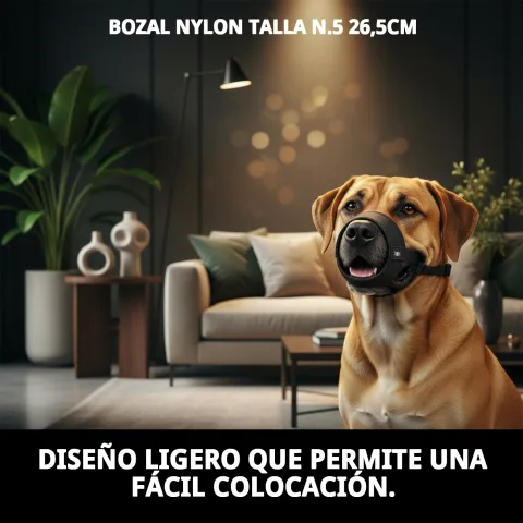 Vue latérale du bozal nylon pour chien de grande race