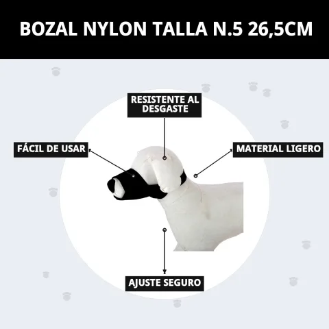 Bozal nylon pour chiens grands utilisé lors d'une promenade en extérieur