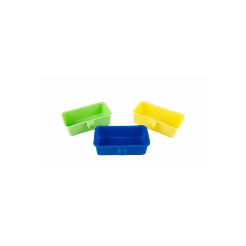 Détail de la mangeoire carrée pour petits rongeurs