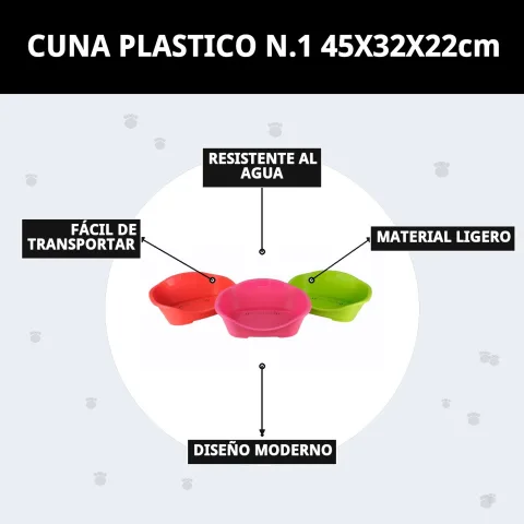 Couffin plastique N.1 avec petit chat confortablement installé
