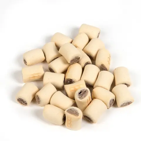 Détail texture et fourrage moelle biscuits pour chiens Moly