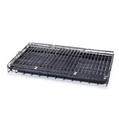 Détail du verrou métallique renforcé de la cage pour chiens