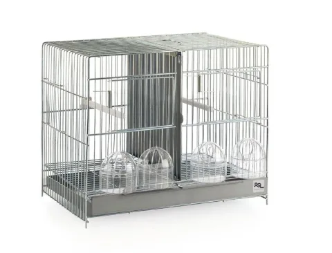 Vue latérale de la cage d'élevage pour oiseaux et petits mammifères