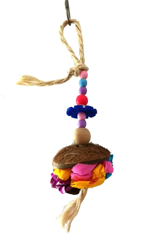 Détail du jouet naturel pour oiseaux couleurs corde papier coco